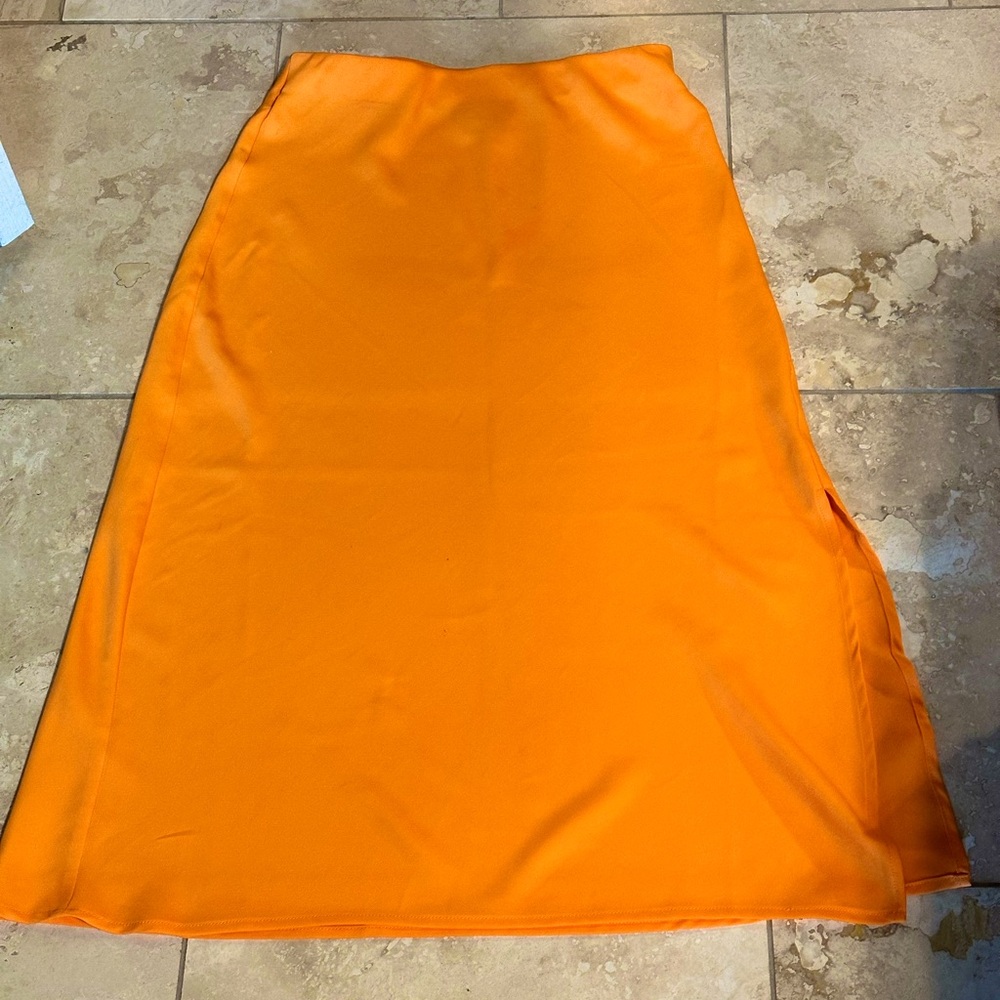 NWOT Neon Orange Slip Skirt w Side Slit Size S Veuve Orange High Waisted